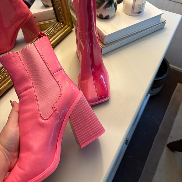 Circus by Sam Edelman Pink Heeled Boots - Picture 2 of 2